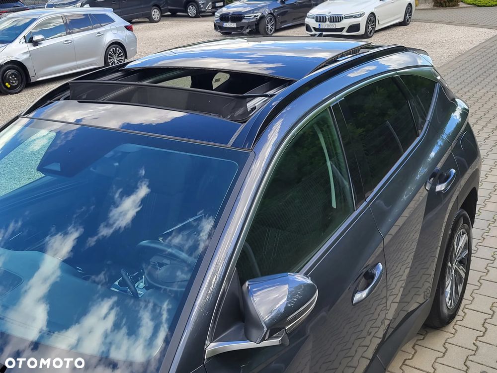 Hyundai Tucson 1.6 T-GDi HEV Executive 4WD - 25