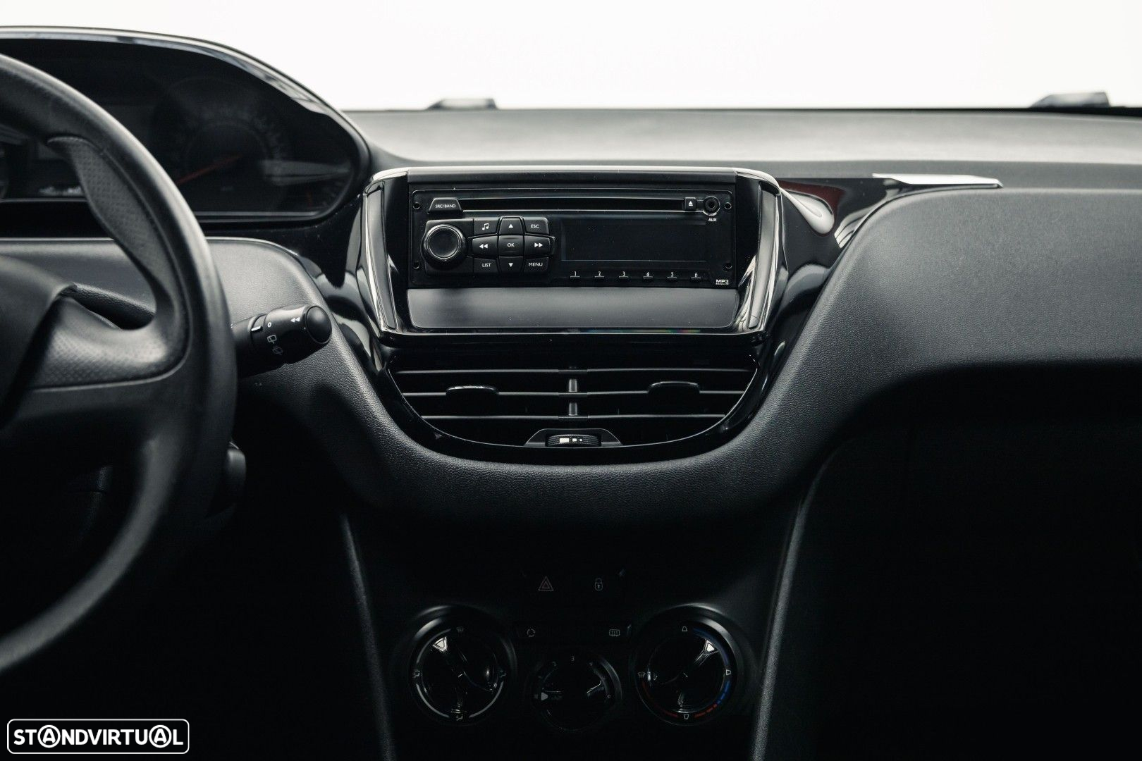 Peugeot 208 1.2 VTi Access - 20