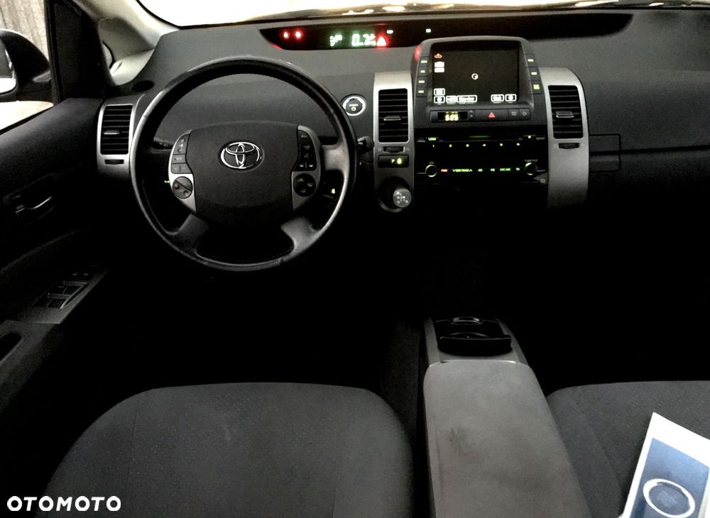 Toyota Prius 1.5 VVT-i Sol - 16