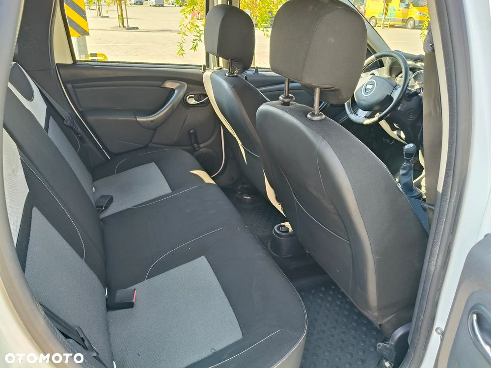 Dacia Duster 1.5 dCi Laureate S&S EU6 - 10