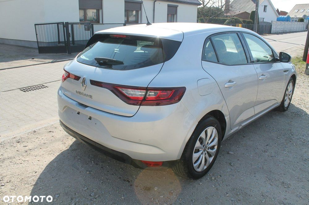 Renault Megane - 5