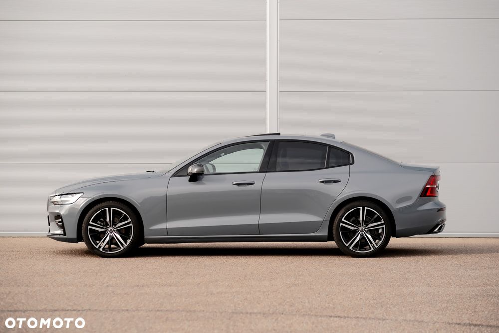 Volvo S60 T5 AWD R-Design - 18