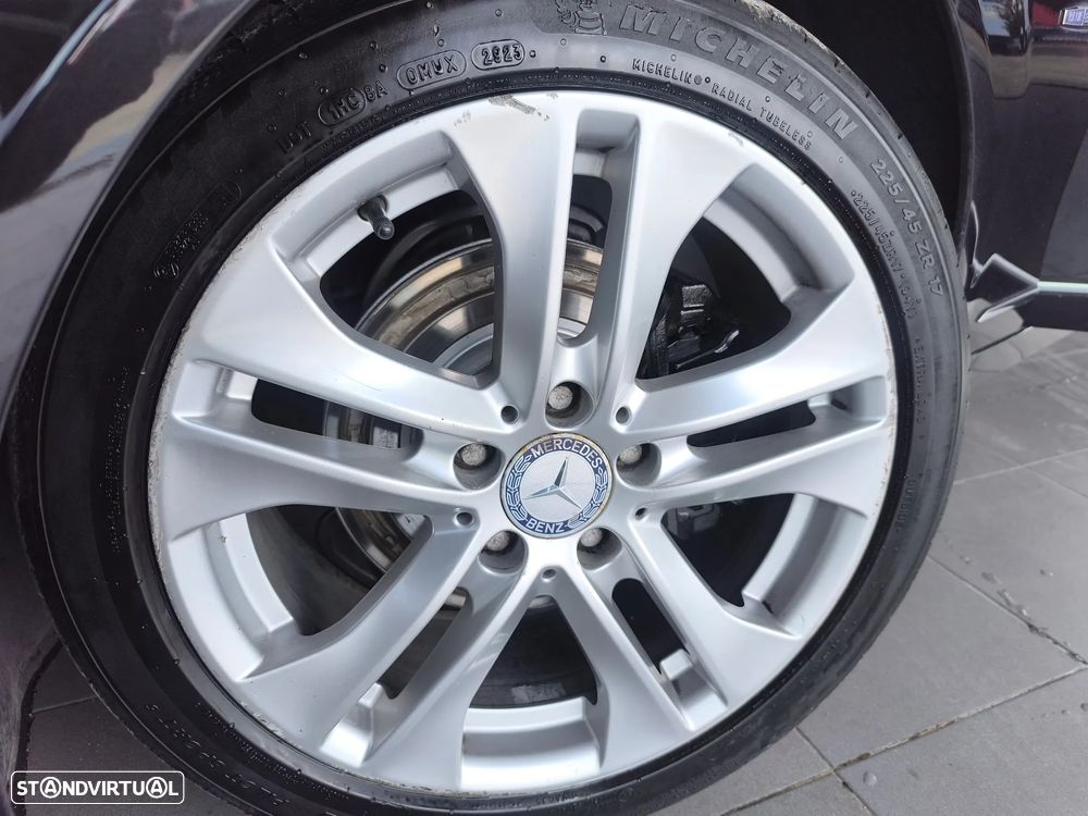 Mercedes-Benz C 250 CDi Avantgarde BlueEfficiency Aut. - 17