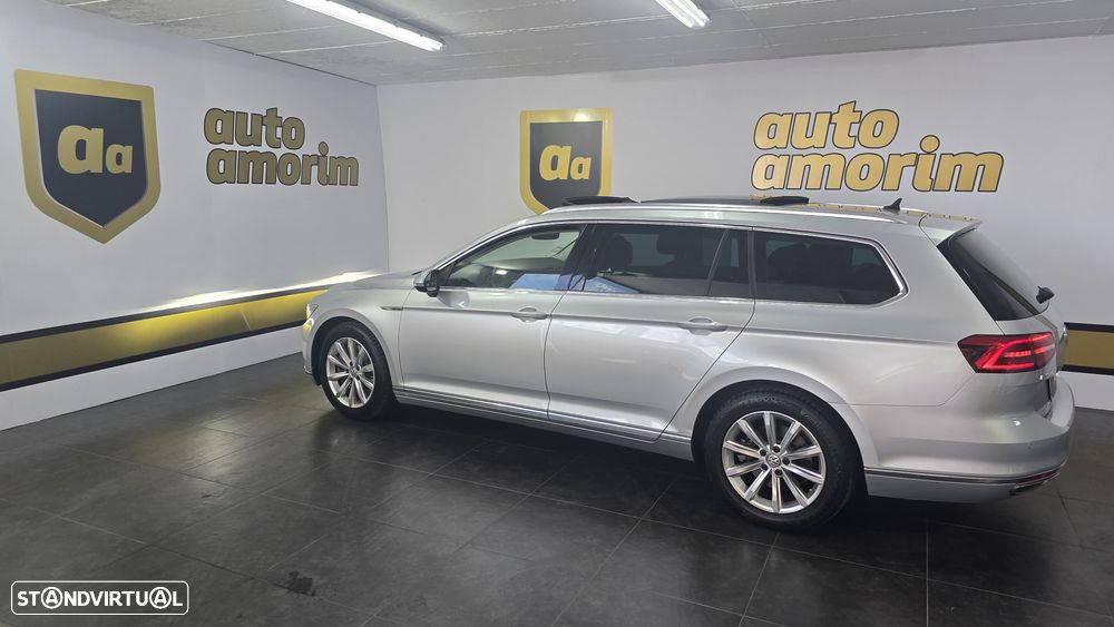 VW Passat Variant 2.0 TDI Highline DSG 4Motion - 16