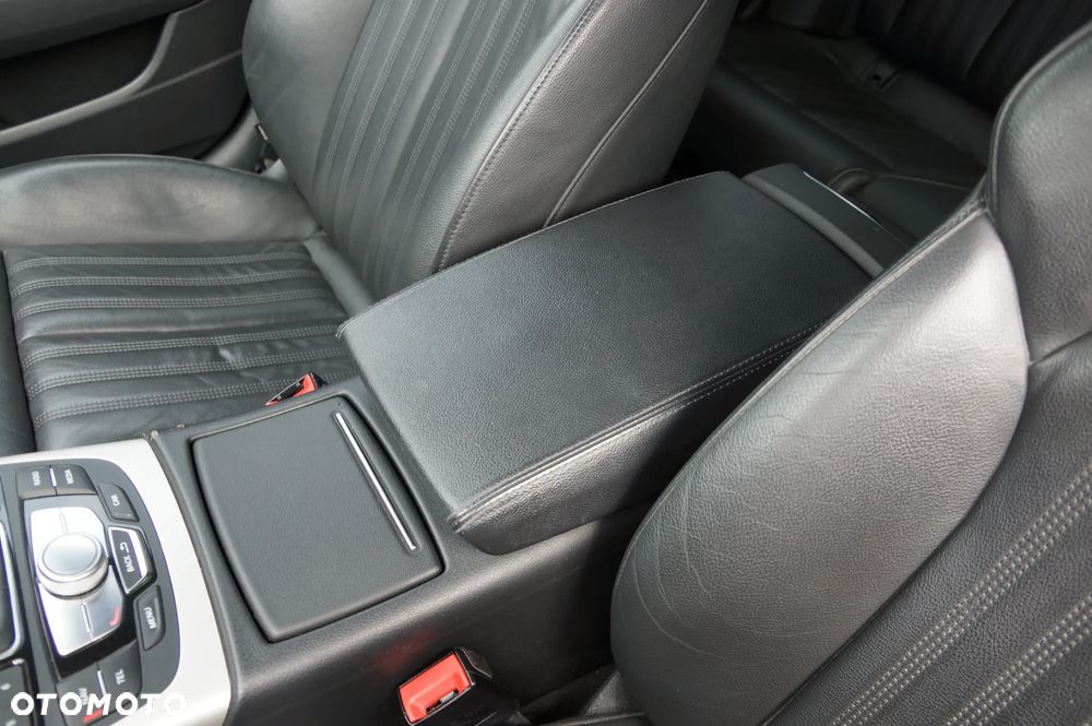Audi A6 Avant 2.0 TDI Ultra - 24