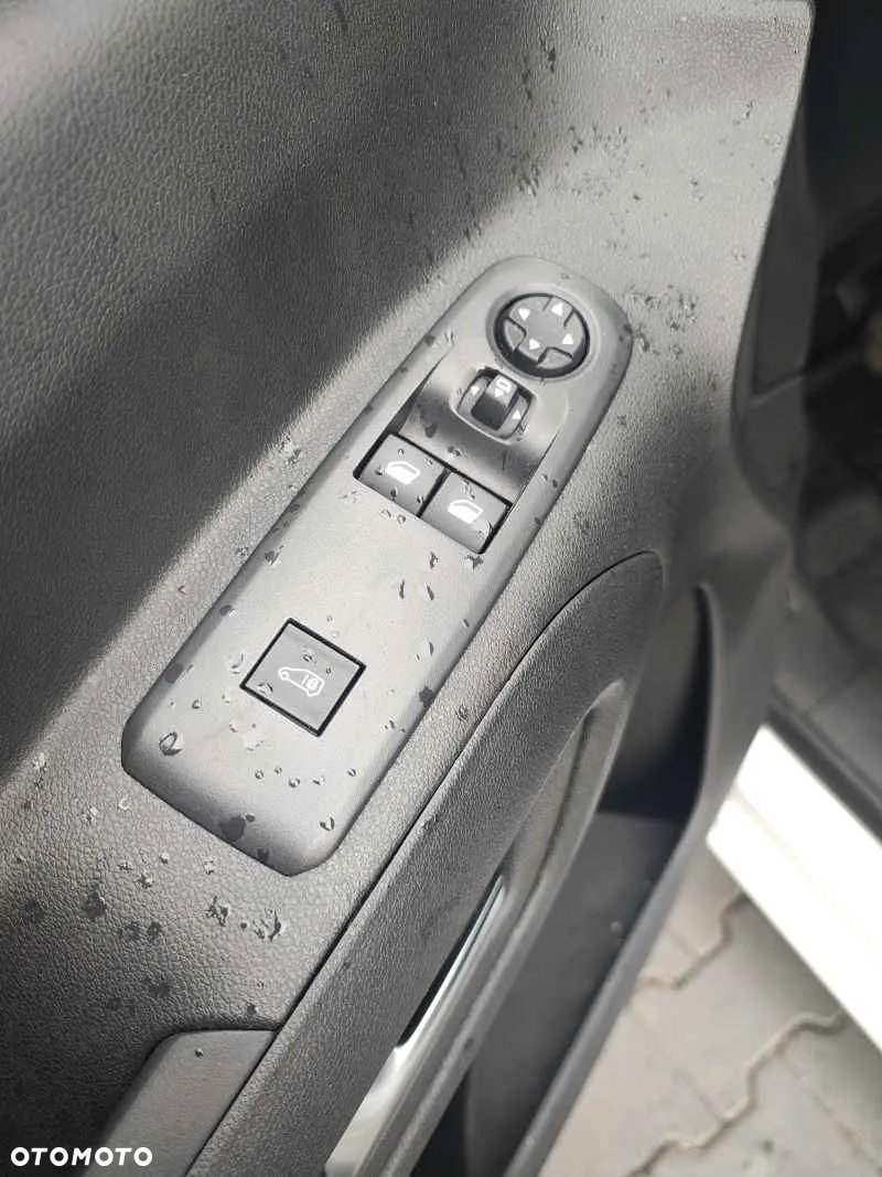 Opel Combo - 13