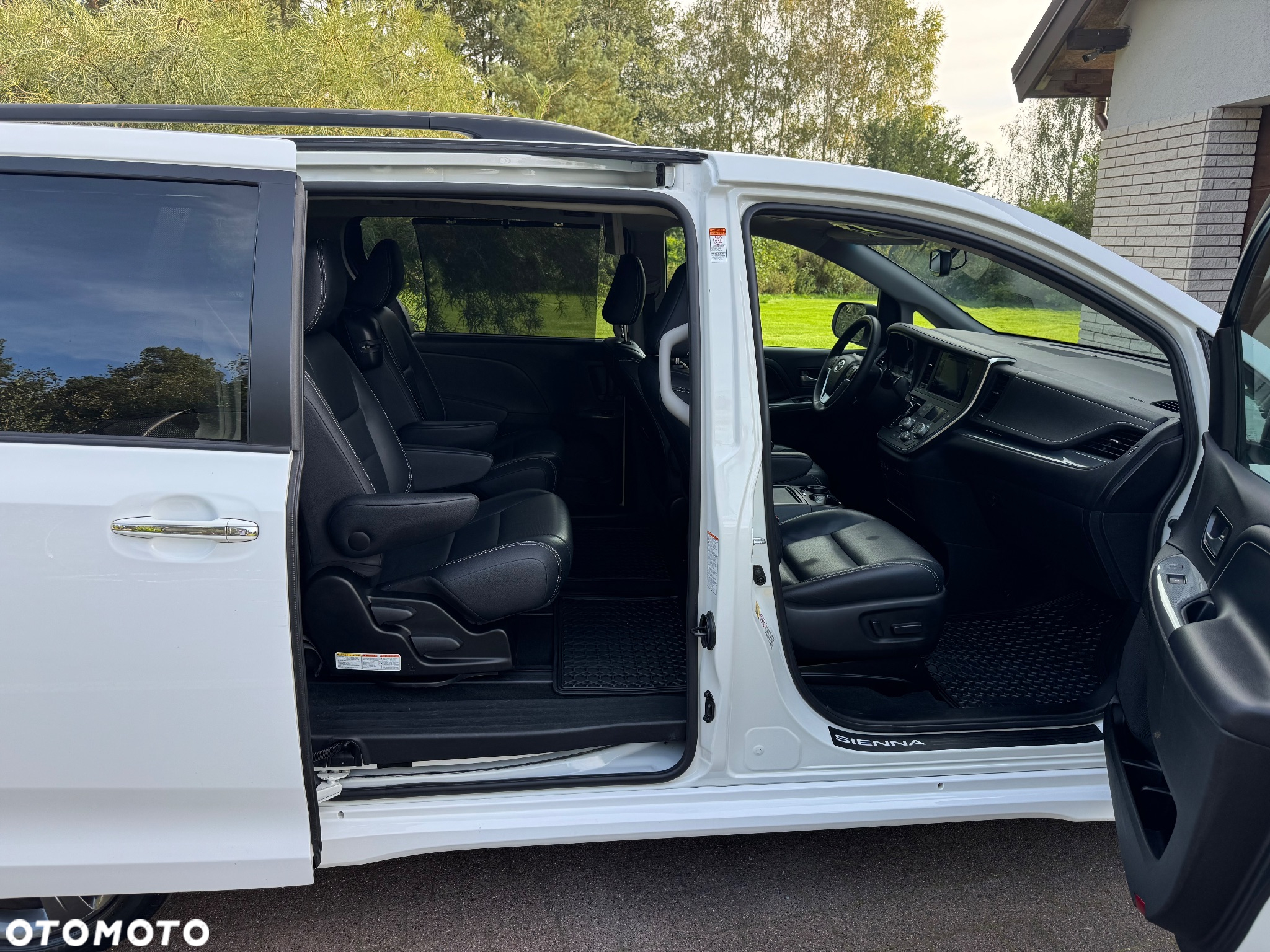 Toyota Sienna 3.5 V6 SE - 15