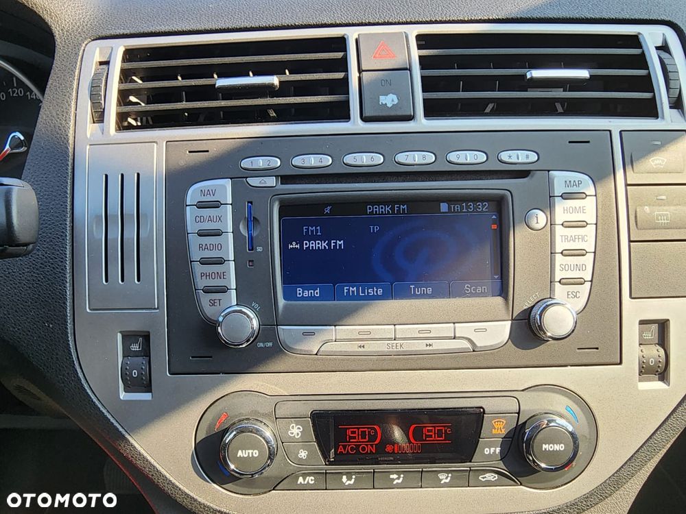 Ford C-MAX 2.0 Ghia - 20