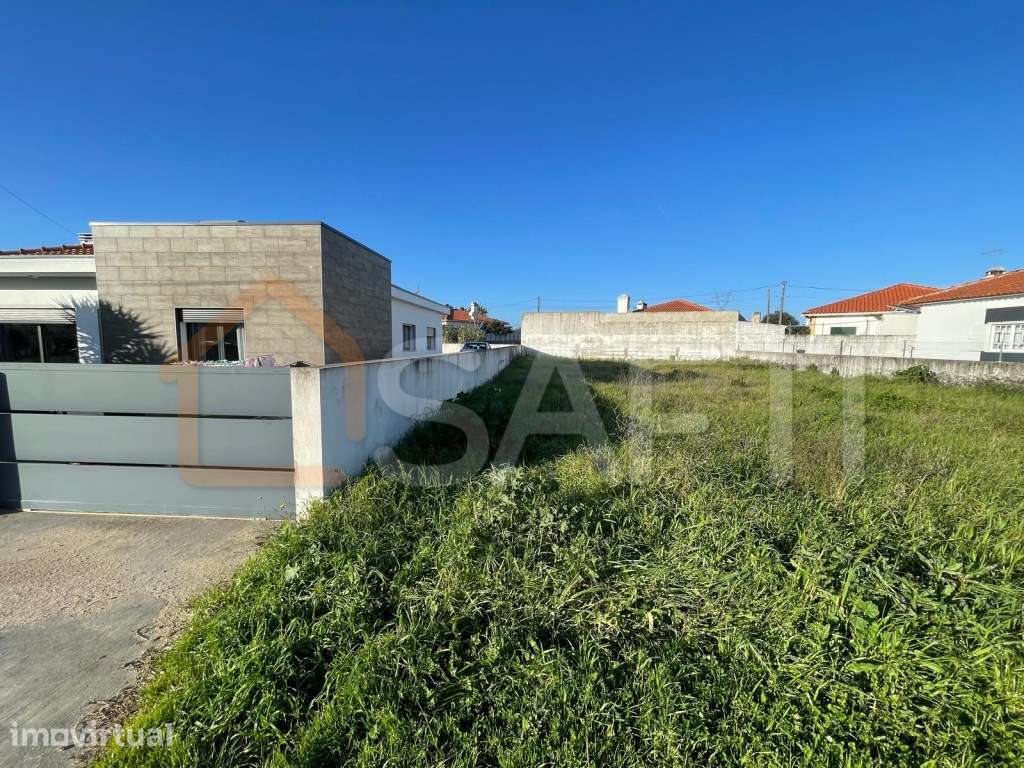 Terreno urbano em Charneca de Alcorochel, Torres Novas - Grande imagem: 2/8