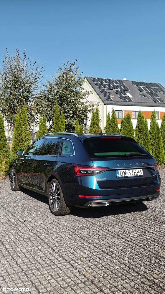 Skoda Superb 2.0 TDI 4x4 L&K DSG - 4