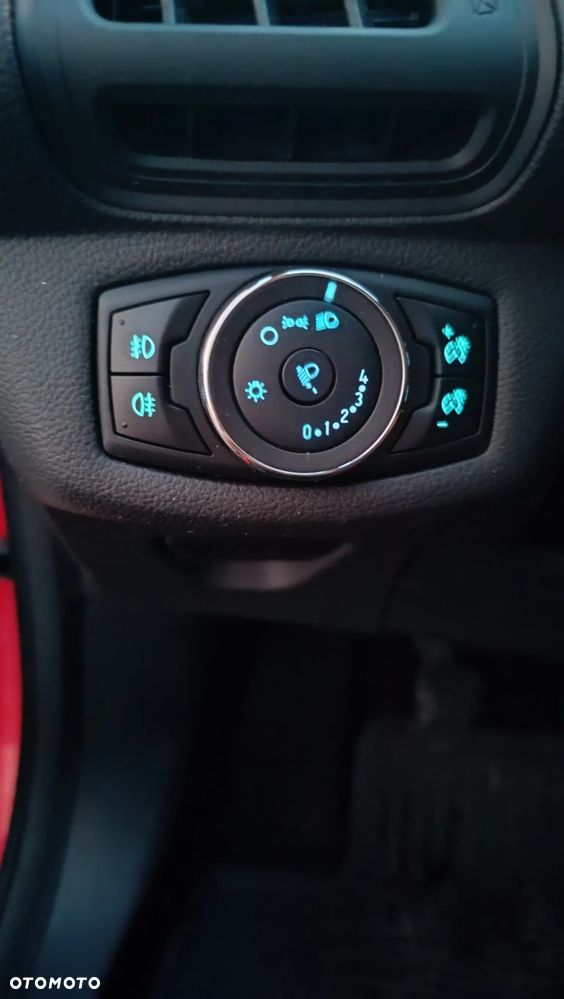 Ford B-MAX 1.0 EcoBoost Titanium - 12