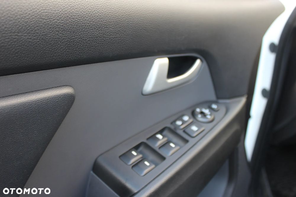 Kia Sportage 2.0 CRDI XL AWD - 18