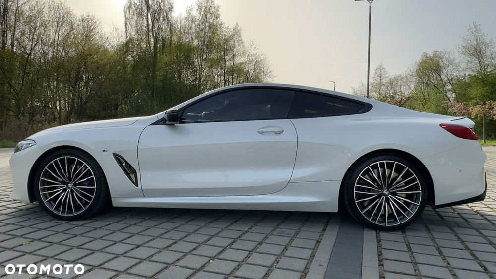 BMW Seria 8 - 5