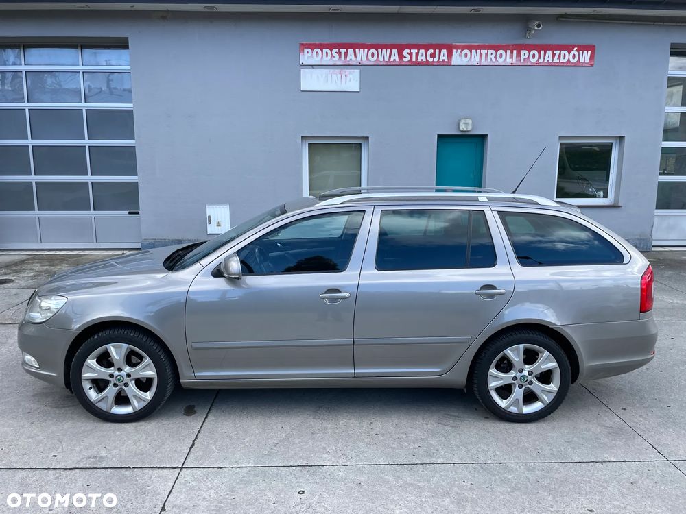 Skoda Octavia 1.8 TSI DSG Elegance - 3
