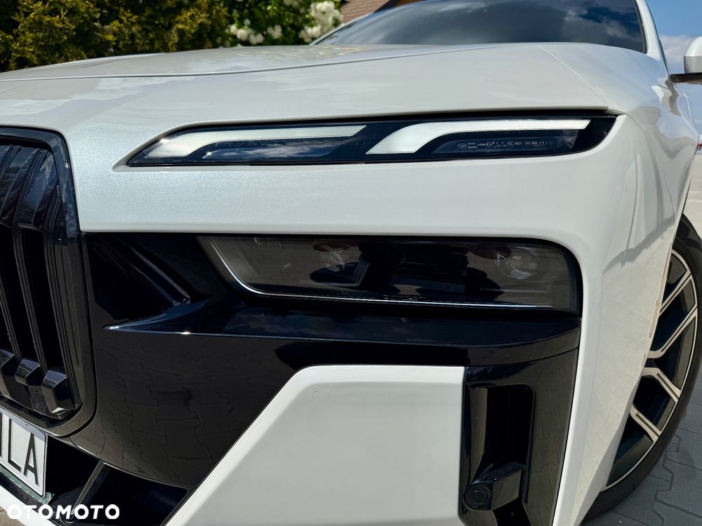 BMW Seria 7 - 7