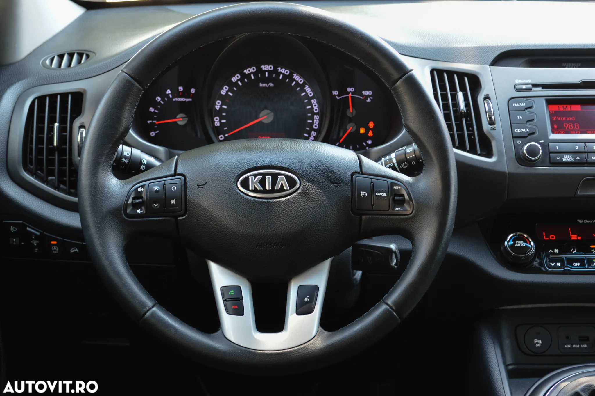 Kia Sportage 1.7 CRDI 2WD Attract - 33