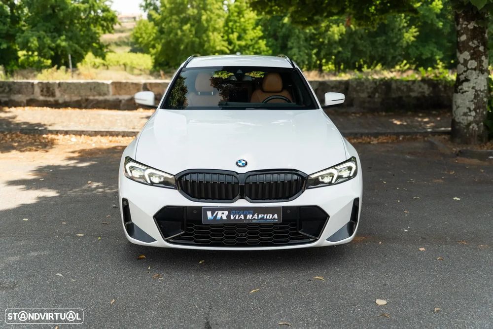BMW 318 d Pack Desportivo M Pro Auto - 3