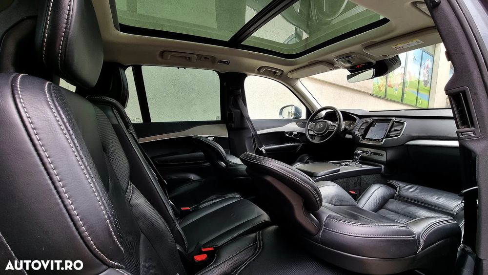 Volvo XC 90 D5 AWD Geartronic Inscription - 12