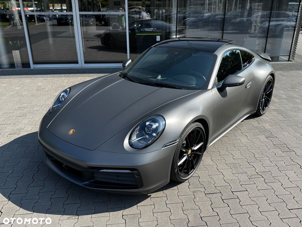 Porsche 911 Carrera 4S - 6
