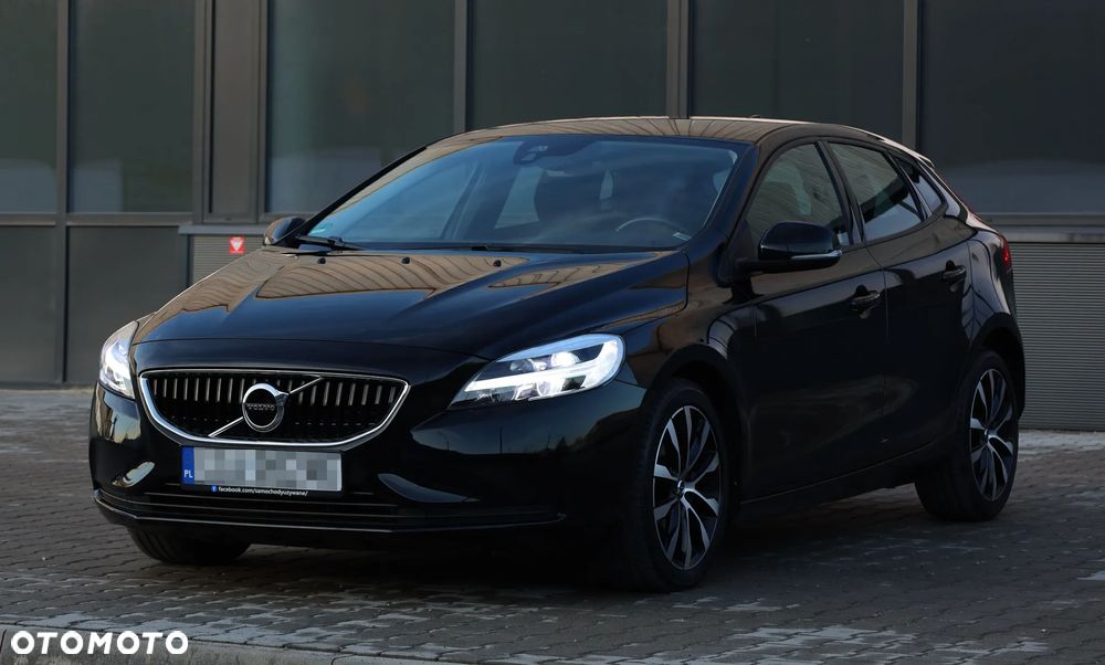 Volvo V40 T2 Linje Svart - 34