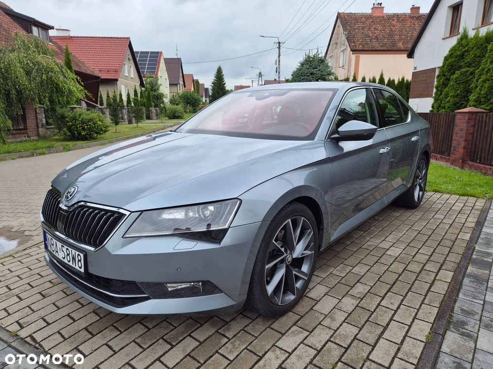 Skoda Superb 2.0 TDI Ambition - 1