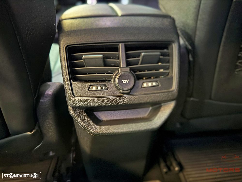Peugeot 3008 1.2 PureTech Allure Pack EAT8 - 39