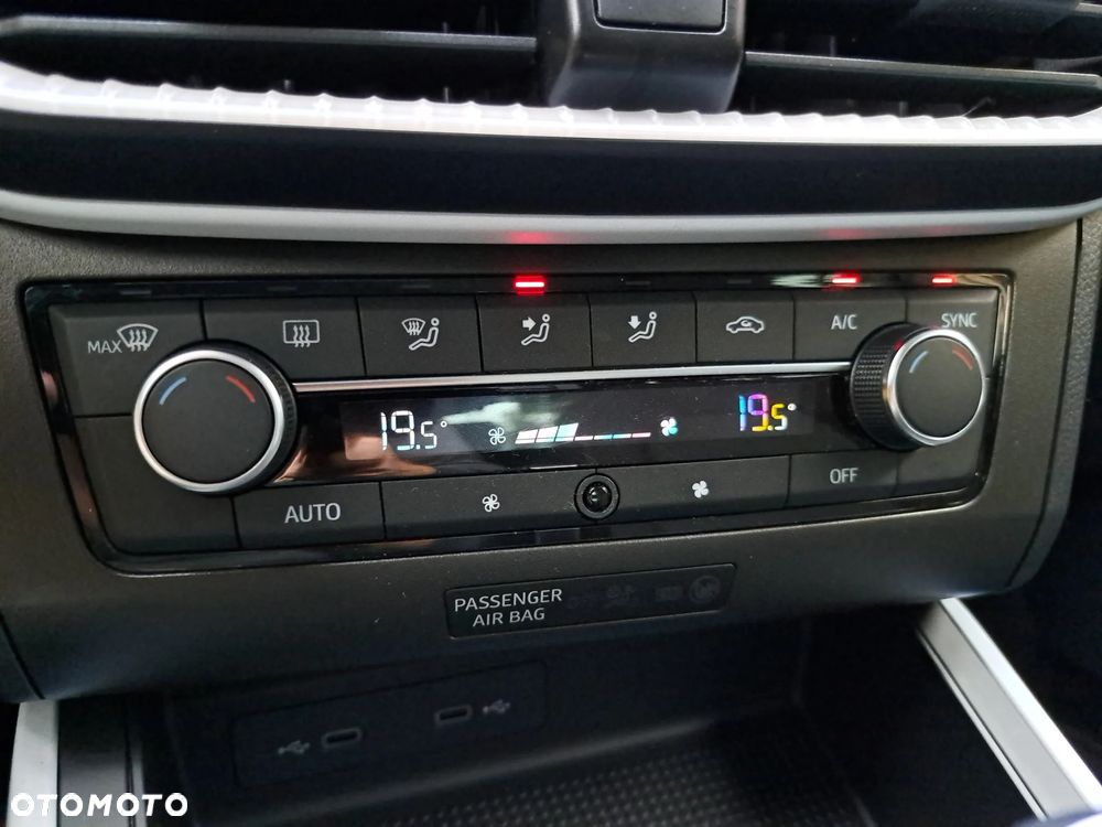 Seat Arona 1.0 TSI Marina S&S DSG - 16