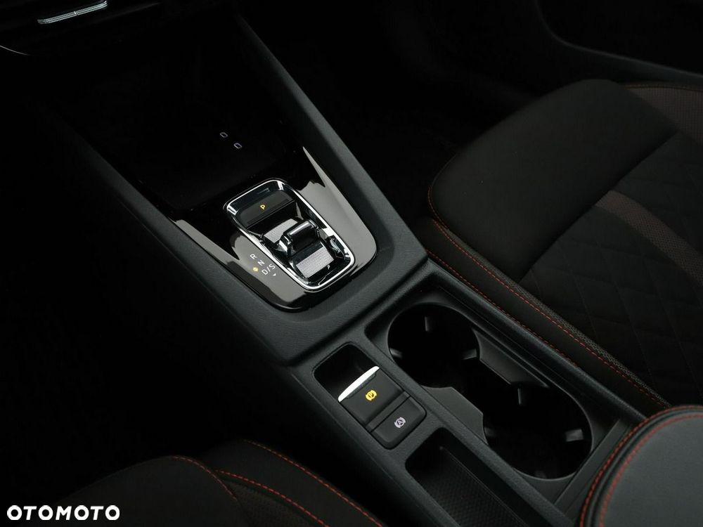 Skoda Octavia 1.4 TSI DSG RS First Edition - 33