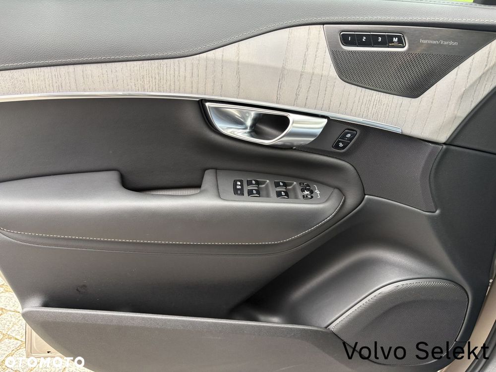 Volvo XC 90 - 19