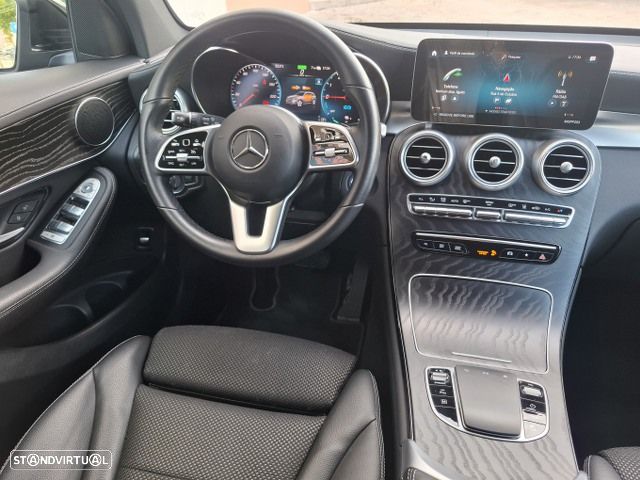 Mercedes-Benz GLC 300 de 4Matic 9G-TRONIC AMG Line - 9