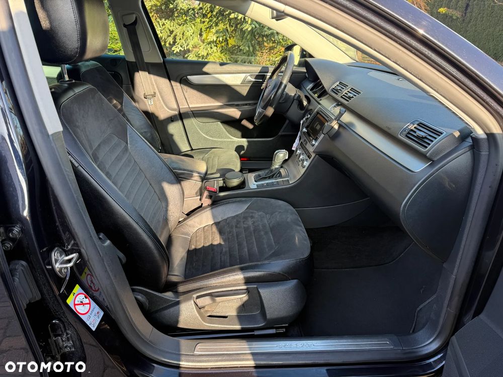 Volkswagen Passat 2.0 TDI DSG BlueMotion Technology Highline - 14