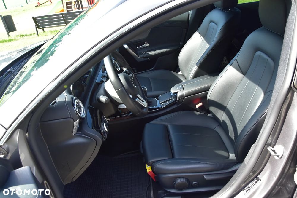 Mercedes-Benz CLA 200 d Edition 2022 - 12