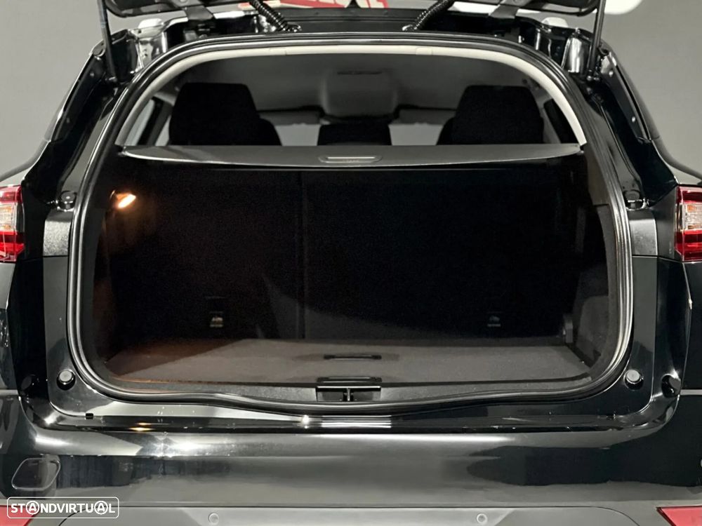 Renault Mégane Sport Tourer - 11