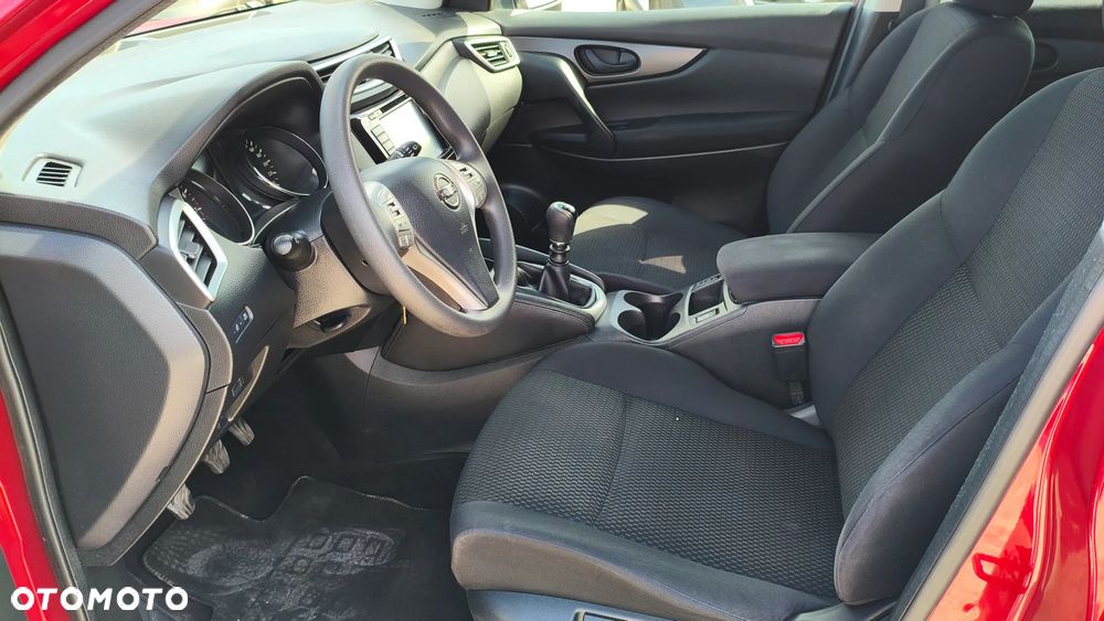 Nissan Qashqai 1.6 DIG-T N-Connecta - 33