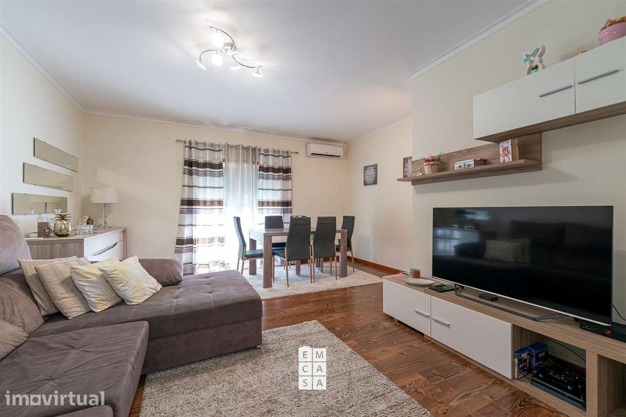 Apartamento T3 Venda em Oliveira de Azeméis, Santiago de Riba-Ul, Ul, - Grande imagem: 5/58