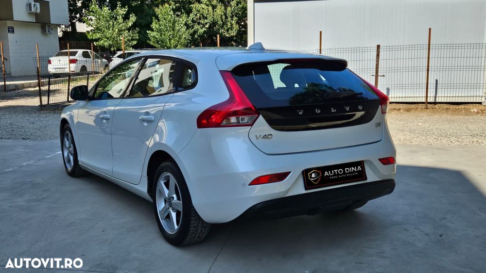 Volvo V40 - 4