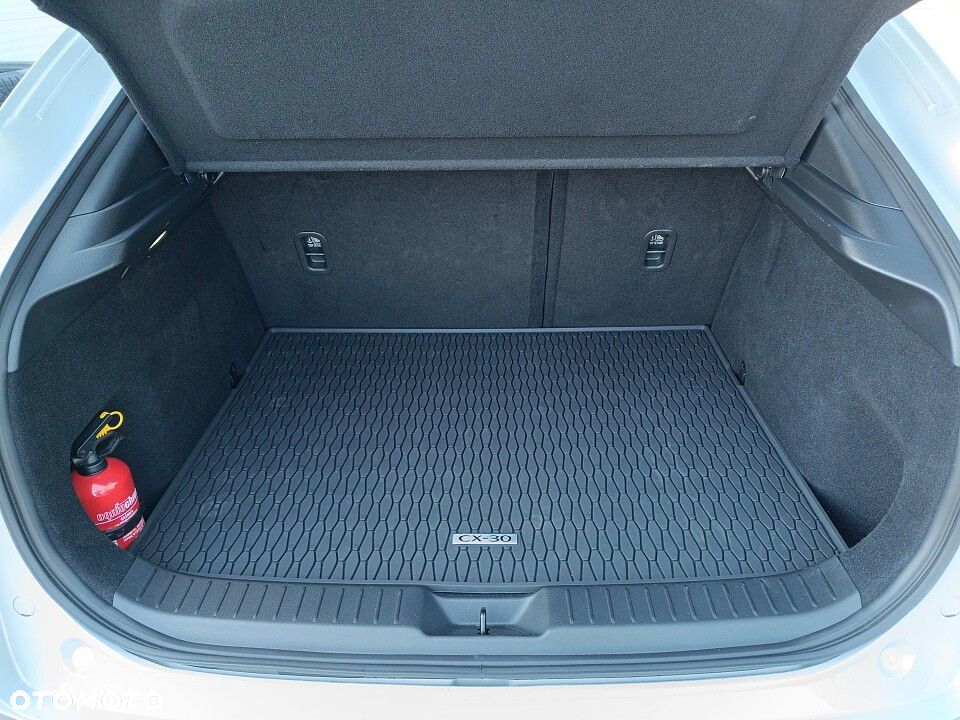 Mazda CX-30 - 16