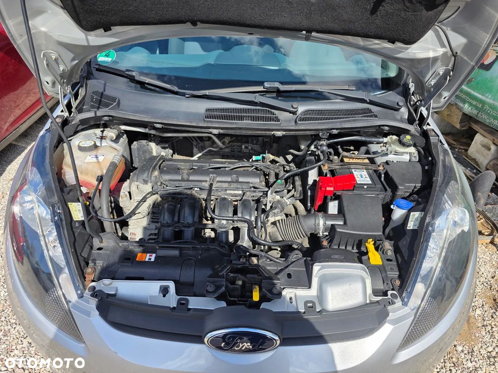 Ford Fiesta 1.25 Trend Edition - 40