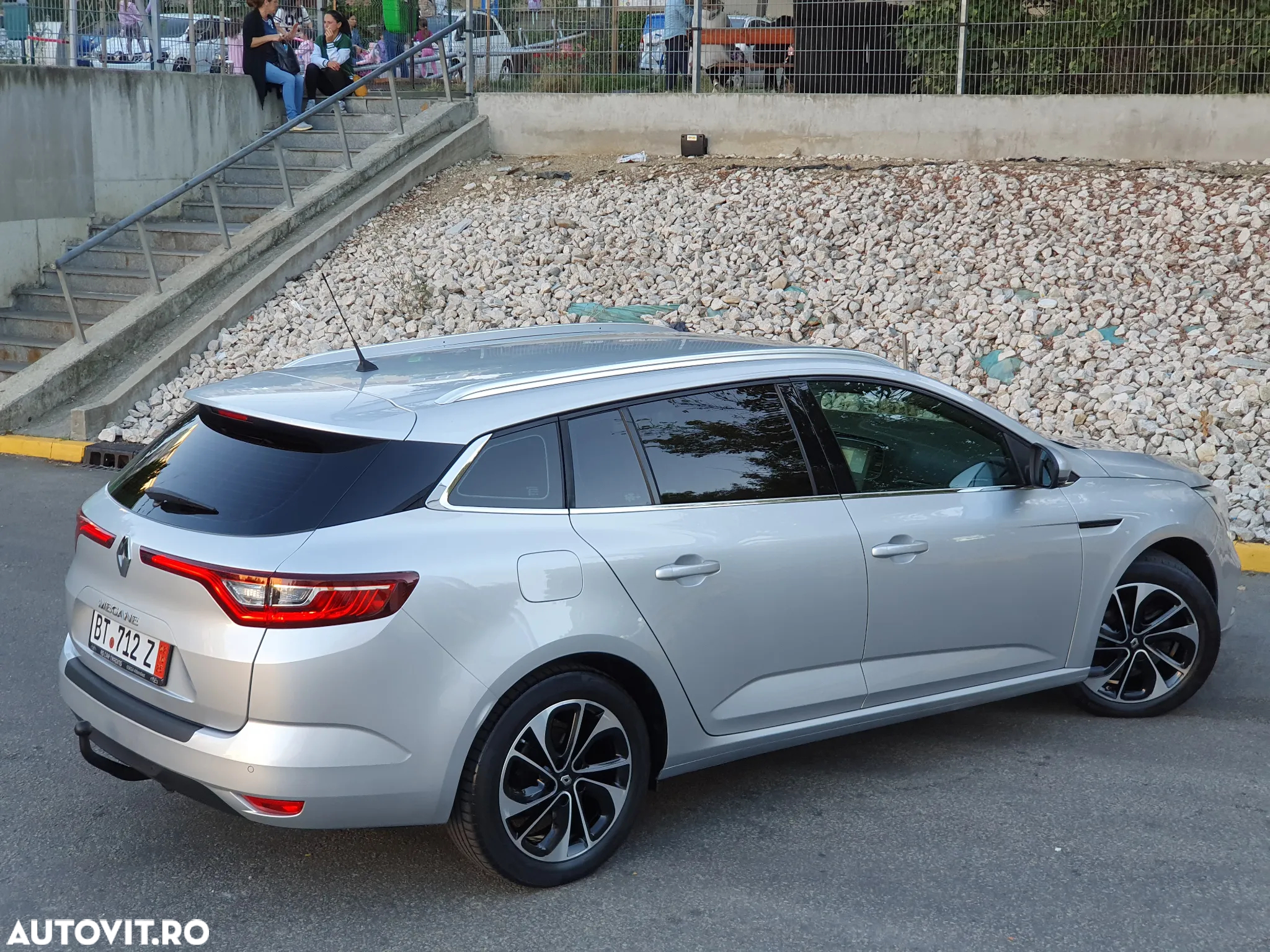 Renault Megane Grandtour ENERGY dCi 110 Start & Stopp Paris Business - 3