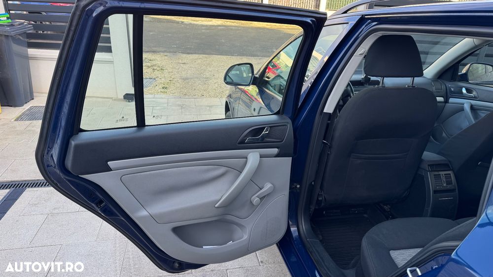 Skoda Octavia 1.6 TDI Ambiente - 6