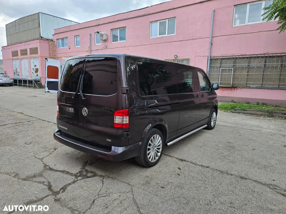 Volkswagen Caravelle - 4