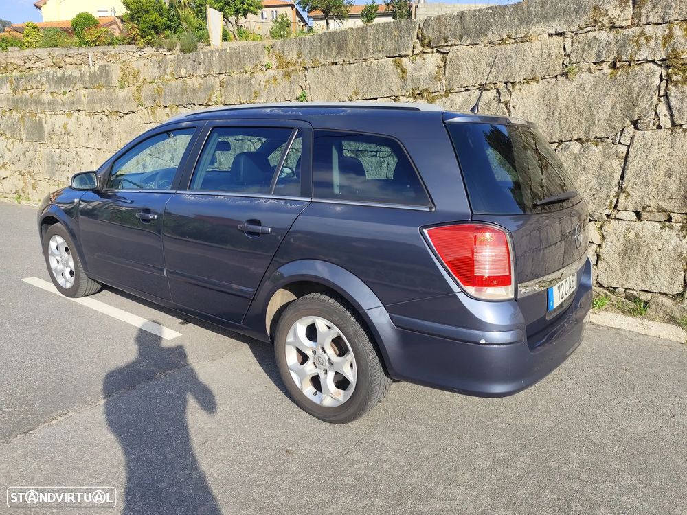 Opel Astra 1.7 CDTI Cosmo - 2