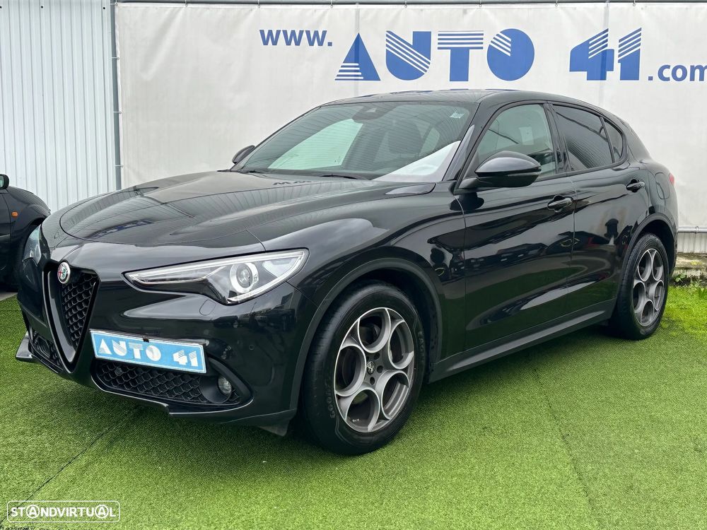 Alfa Romeo Stelvio 2.2 D Sprint AT8 - 1