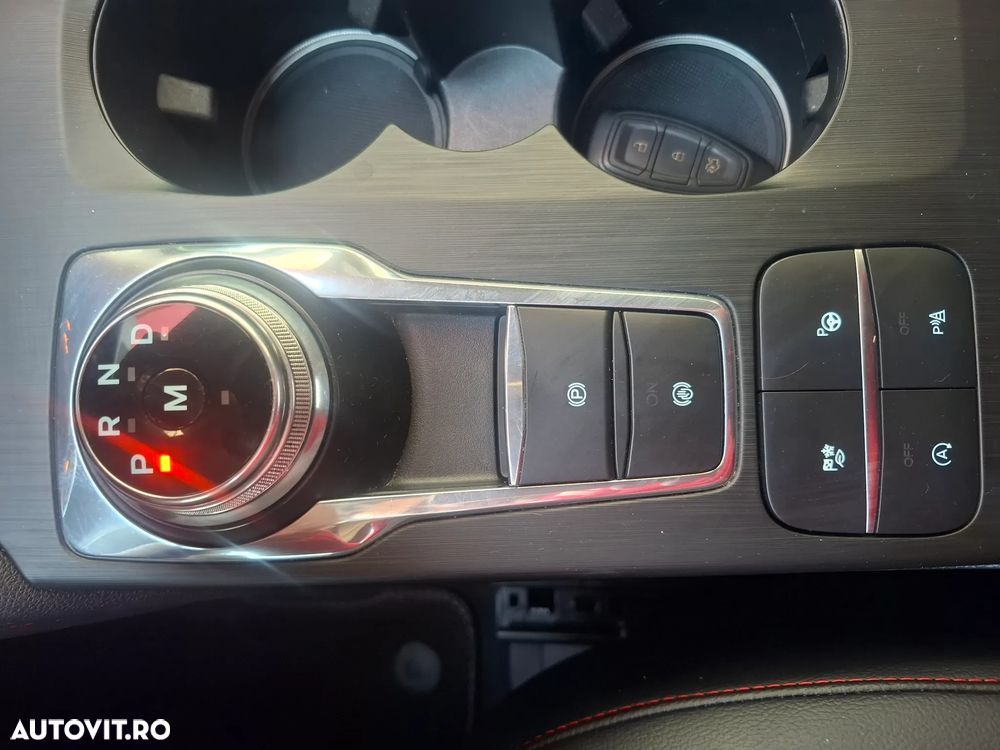 Ford Kuga 2.0 EcoBlue A8 AWD ST Line - 39