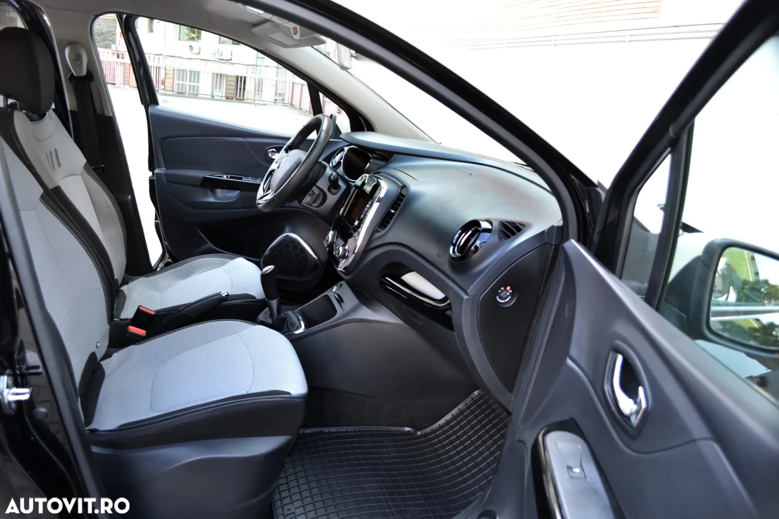 Renault Captur (ENERGY) dCi 90 INTENS - 12