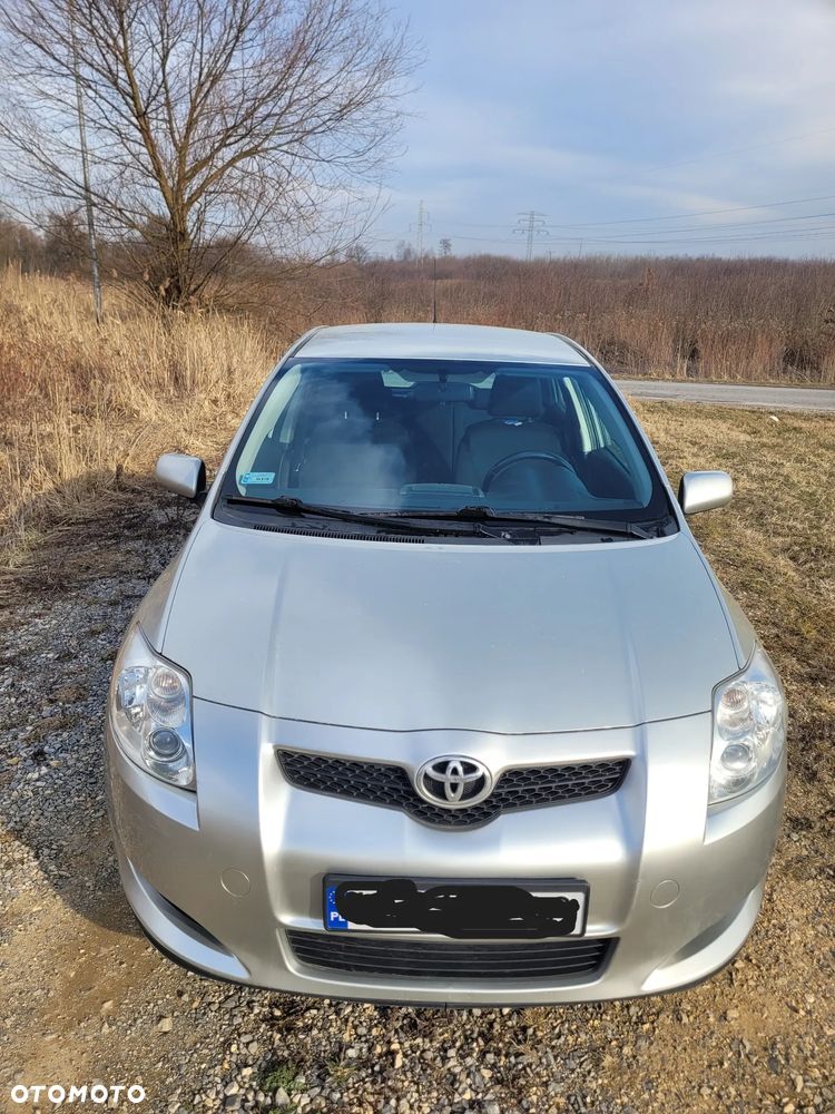 Toyota Auris 2.0 D-4D Sol - 4