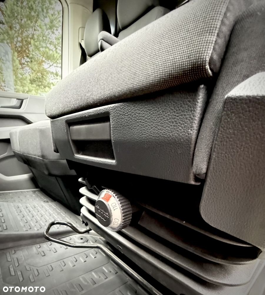 Volkswagen CRAFTER - 29