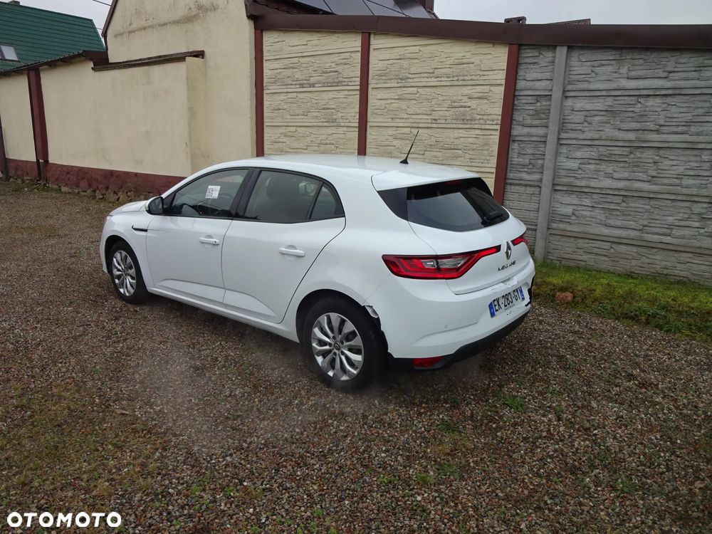 Renault Megane ENERGY TCe 100 LIFE - 4