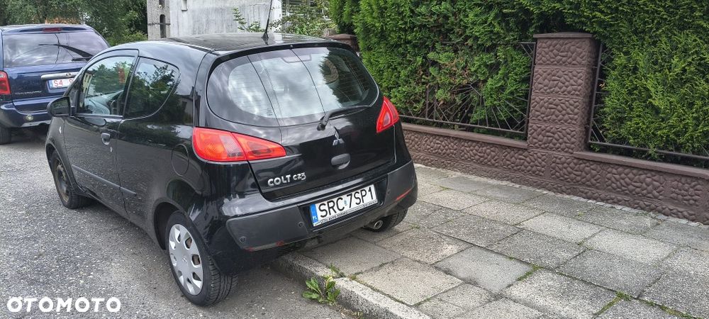 Mitsubishi Colt - 1