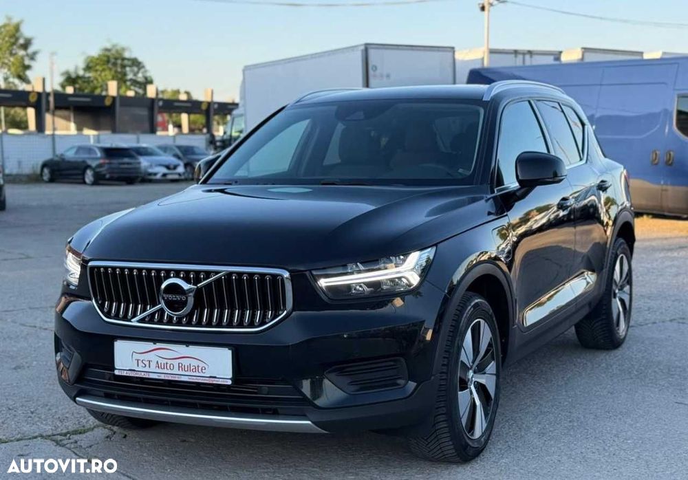 Volvo XC 40 Recharge T4 Twin Engine AT7 Inscription Expression - 3